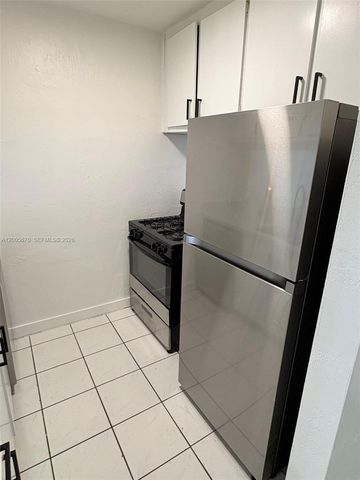 505 NE 30th St 502, Miami, FL 33137