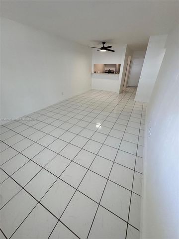 505 NE 30th St 502, Miami, FL 33137