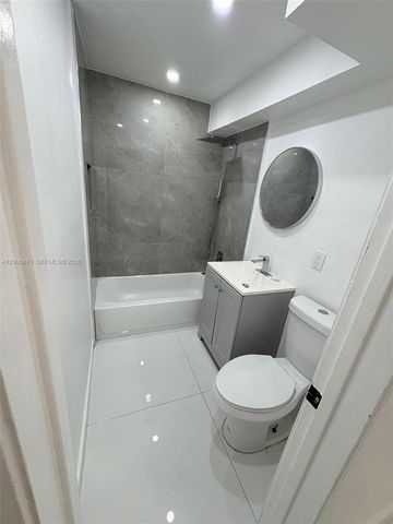 505 NE 30th St 502, Miami, FL 33137