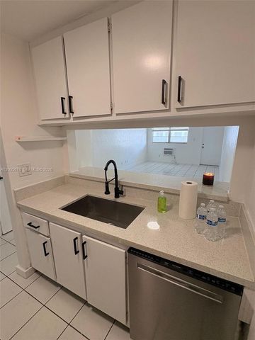 505 NE 30th St 502, Miami, FL 33137