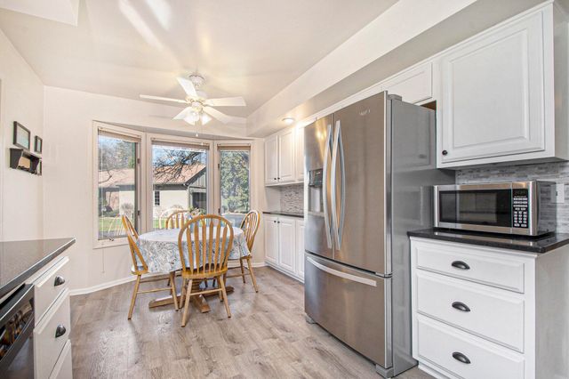 6348 Greenway Drive SE, Grand Rapids, MI 49546