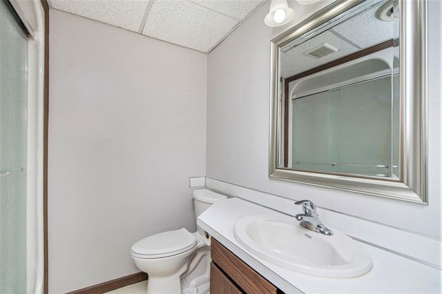 6348 Greenway Drive SE, Grand Rapids, MI 49546