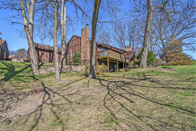 6348 Greenway Drive SE, Grand Rapids, MI 49546