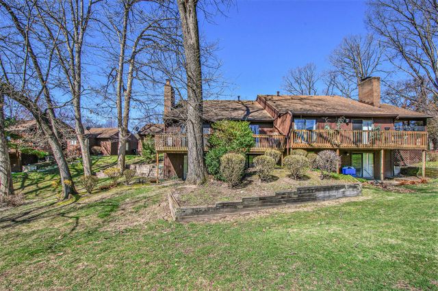 6348 Greenway Drive SE, Grand Rapids, MI 49546