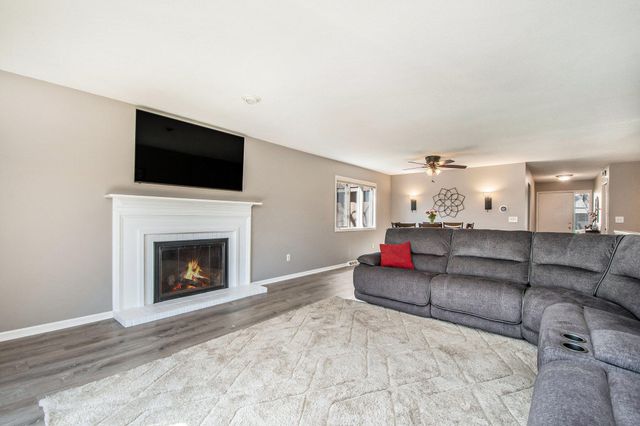 6348 Greenway Drive SE, Grand Rapids, MI 49546