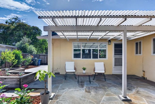 994 Getoun Drive, Concord, CA 94518