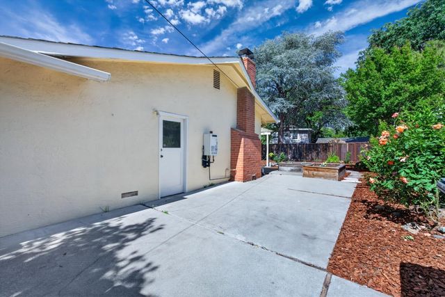 994 Getoun Drive, Concord, CA 94518