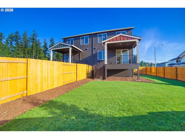 16159 Serres Farm Way, Oregon City, OR 97045