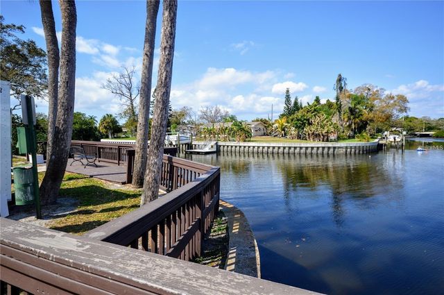 9109 W HILLSBOROUGH AVENUE J207, Tampa, FL 33615