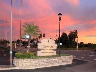 9109 W HILLSBOROUGH AVENUE J207, Tampa, FL 33615