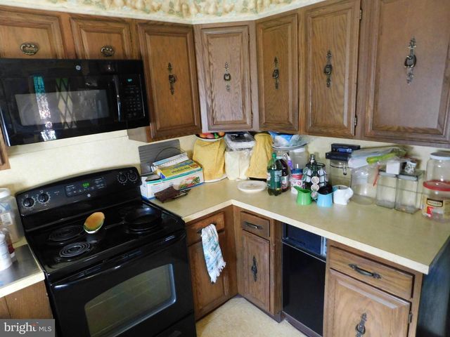 8020 THOURON AVE, Philadelphia, PA 19150