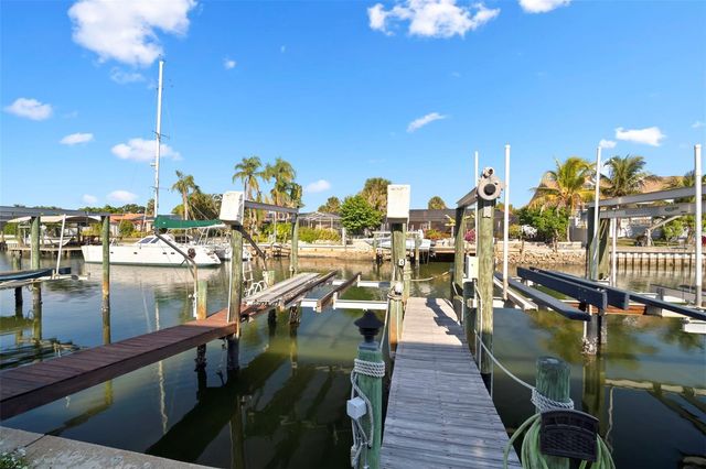 1013 APOLLO BEACH BOULEVARD 203, Apollo Beach, FL 33572