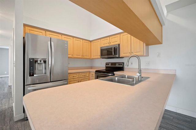 1013 APOLLO BEACH BOULEVARD 203, Apollo Beach, FL 33572