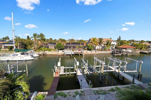 1013 APOLLO BEACH BOULEVARD 203, Apollo Beach, FL 33572