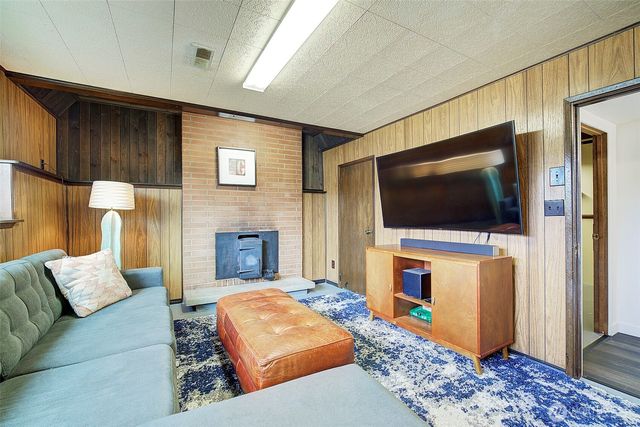 14804 12th Avenue SW, Burien, WA 98166