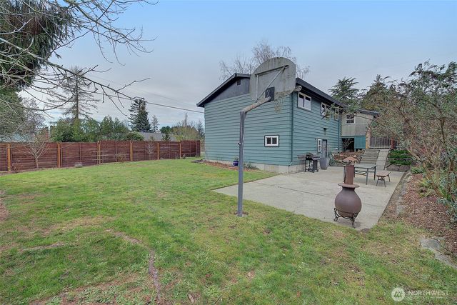 14804 12th Avenue SW, Burien, WA 98166