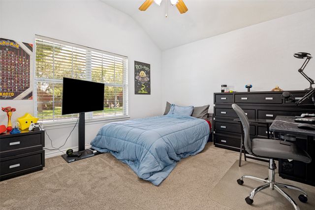 517 Magnolia Lane, Glenn Heights, TX 75154