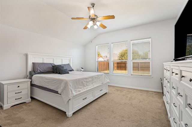 517 Magnolia Lane, Glenn Heights, TX 75154