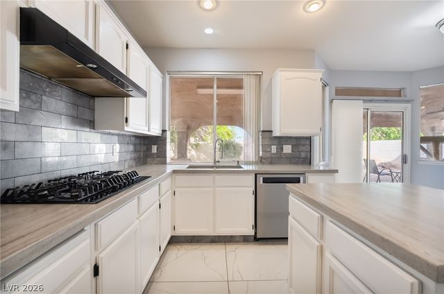 2324 Pinion Valley Drive, Las Vegas, NV 89134