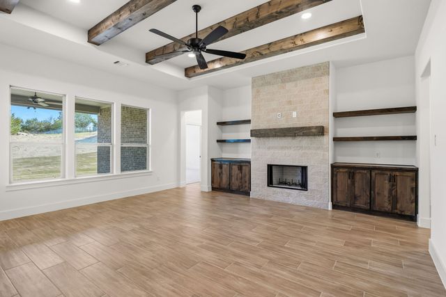 604 Acorn Way, Weatherford, TX 76085