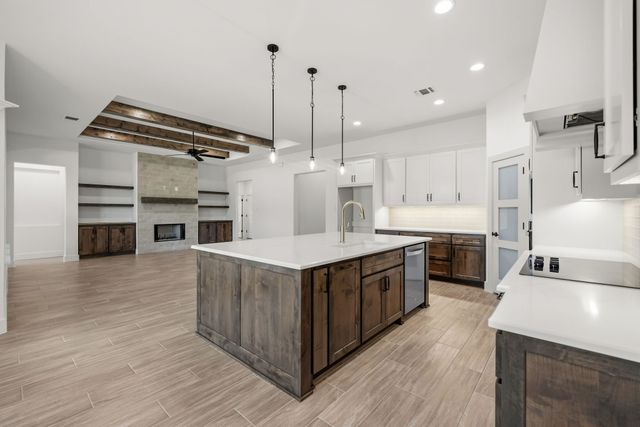 604 Acorn Way, Weatherford, TX 76085