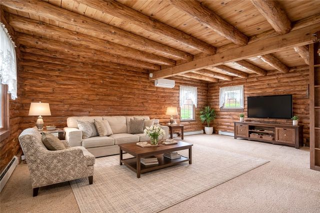 194 Foster Rd, North Sewickley Twp, PA 15010