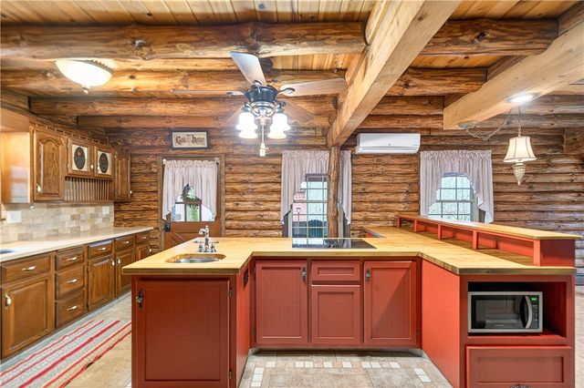 194 Foster Rd, North Sewickley Twp, PA 15010