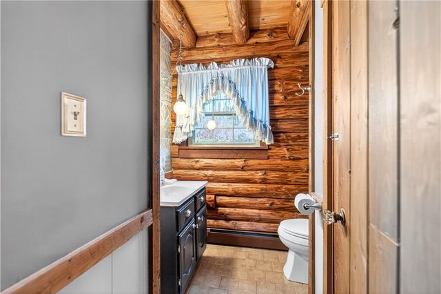 194 Foster Rd, North Sewickley Twp, PA 15010