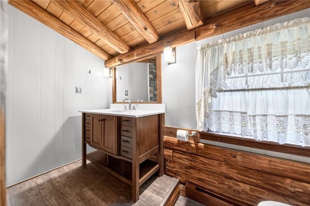 194 Foster Rd, North Sewickley Twp, PA 15010