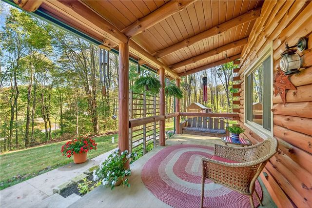 194 Foster Rd, North Sewickley Twp, PA 15010