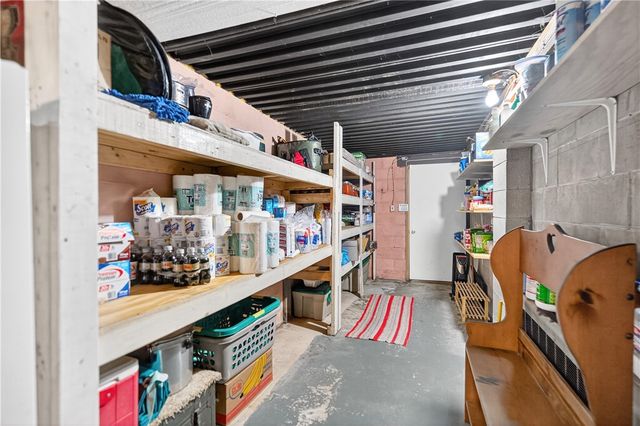 194 Foster Rd, North Sewickley Twp, PA 15010