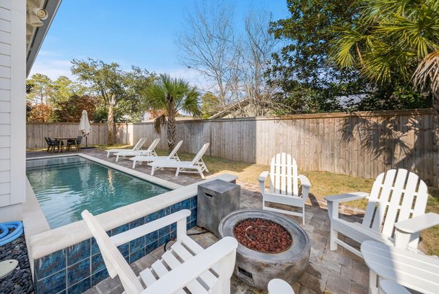 111 Walnut Street, Santa Rosa Beach, FL 32459
