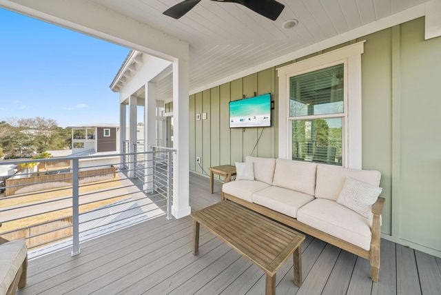 111 Walnut Street, Santa Rosa Beach, FL 32459