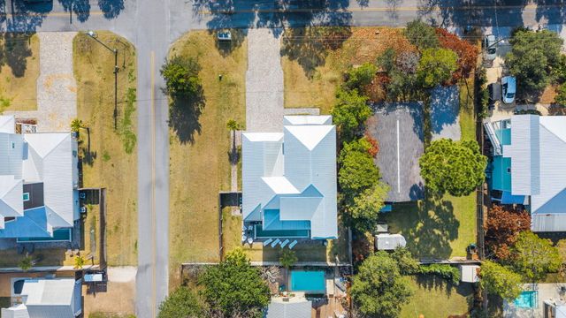 111 Walnut Street, Santa Rosa Beach, FL 32459