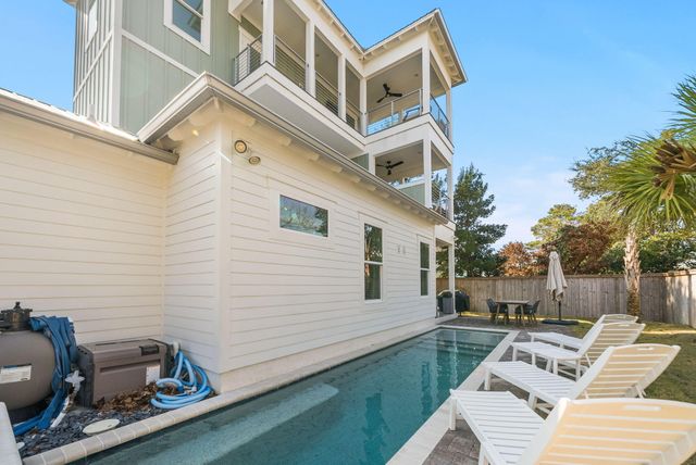 111 Walnut Street, Santa Rosa Beach, FL 32459