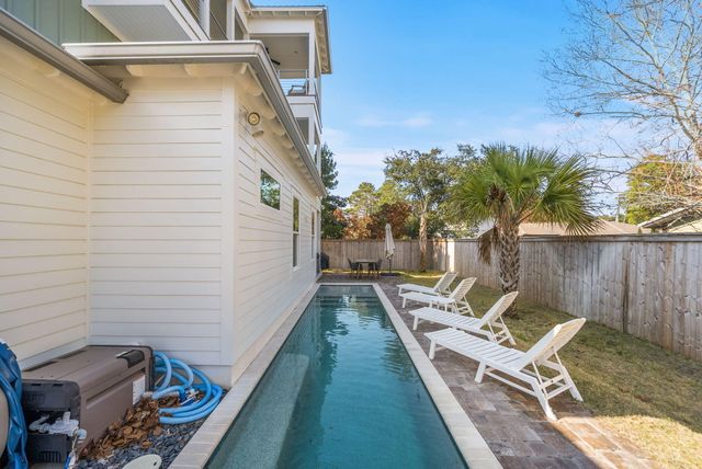111 Walnut Street, Santa Rosa Beach, FL 32459