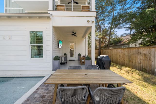 111 Walnut Street, Santa Rosa Beach, FL 32459