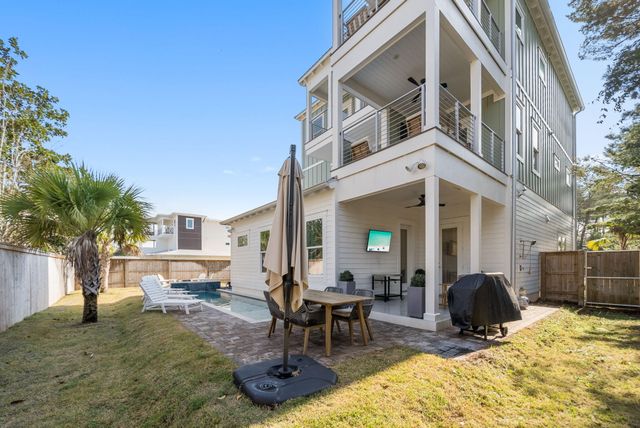 111 Walnut Street, Santa Rosa Beach, FL 32459