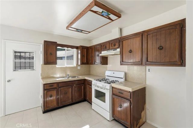 4315 W 171st Street, Lawndale, CA 90260