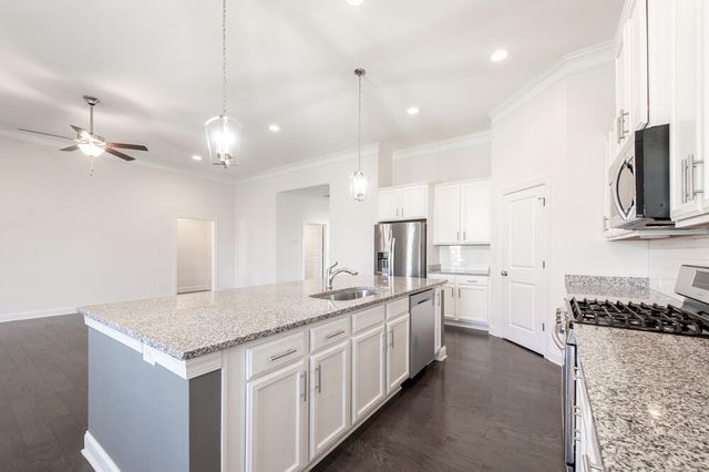 142 Fitzsimmons Drive, North Augusta, SC 29860