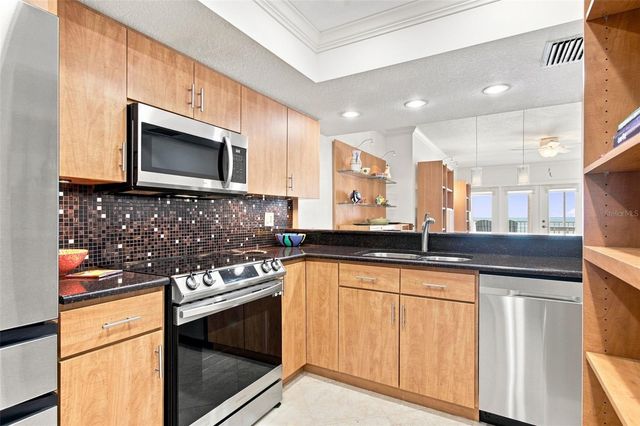 1586 GULF BOULEVARD 2103, Clearwater, FL 33767