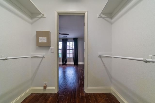 2731 Olympic Park Drive, Grand Prairie, TX 75050