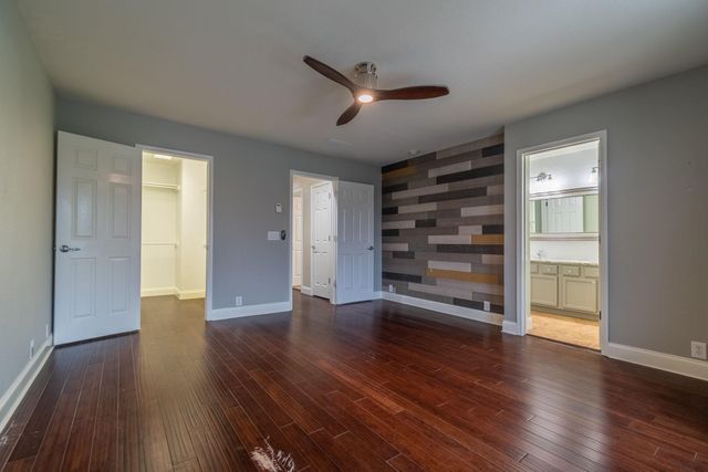 2731 Olympic Park Drive, Grand Prairie, TX 75050