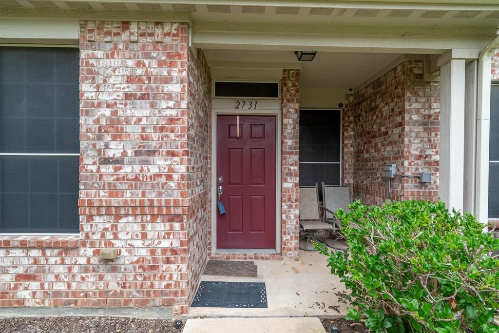 2731 Olympic Park Drive, Grand Prairie, TX 75050