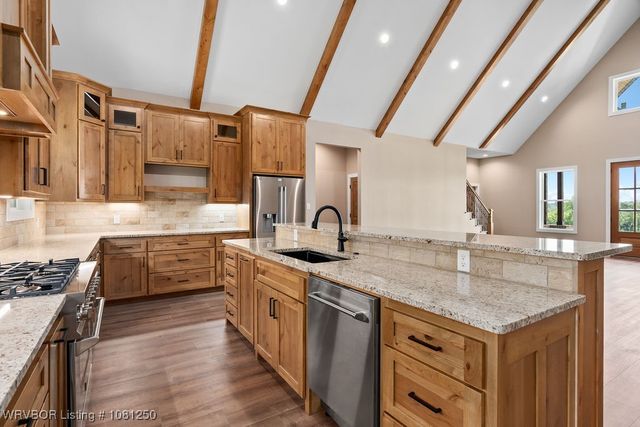 4457 Radio Tower Road, Van Buren, AR 72956