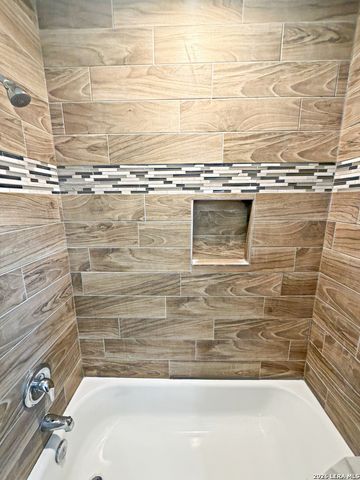 131 Arizona, San Antonio, TX 78207
