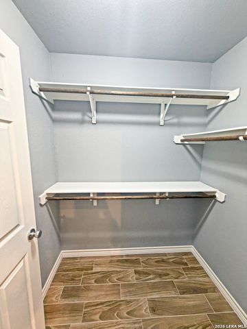 131 Arizona, San Antonio, TX 78207