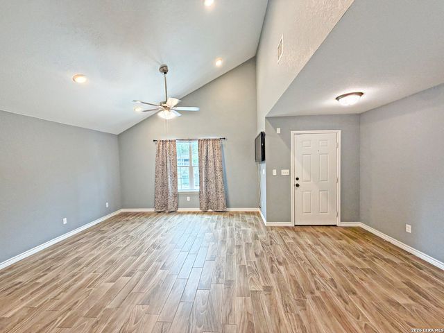 131 Arizona, San Antonio, TX 78207