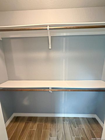 131 Arizona, San Antonio, TX 78207