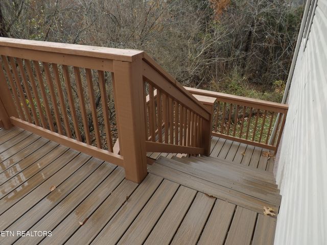 140 LANCASTER St, Harrogate, TN 37752